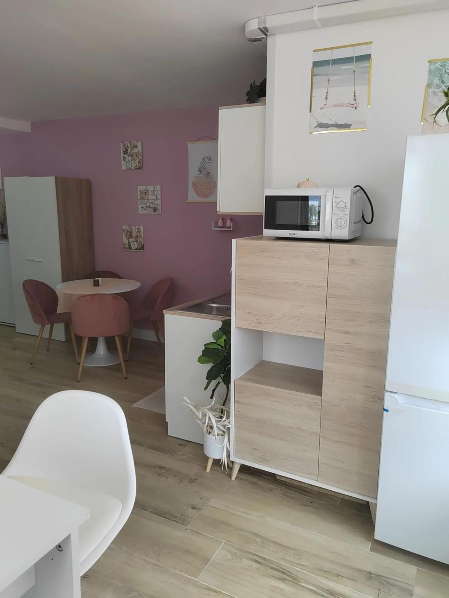 Bright Apartment With Sea View Fuengirola 50 M² Pool Exterior foto
